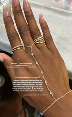 Devin Hand Chain in 18k Yellow Gold and 5 Diamonds