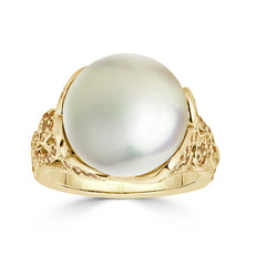 Yellow Gold and South Sea Pearl Ring with Fancy Yellow Diamonds