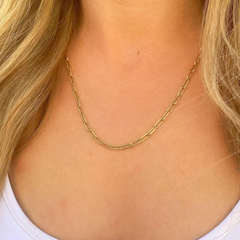 18k Yellow Gold Paperclip Chain Necklace