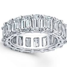 Classic 5.7 carats Total Emerald Cut Diamond Eternity Ring