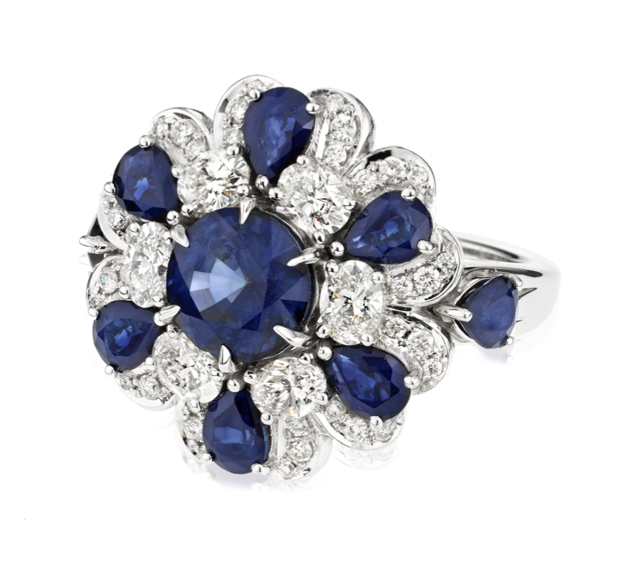 White Gold Art Deco Ring with Sapphires and Diamonds Secondary image