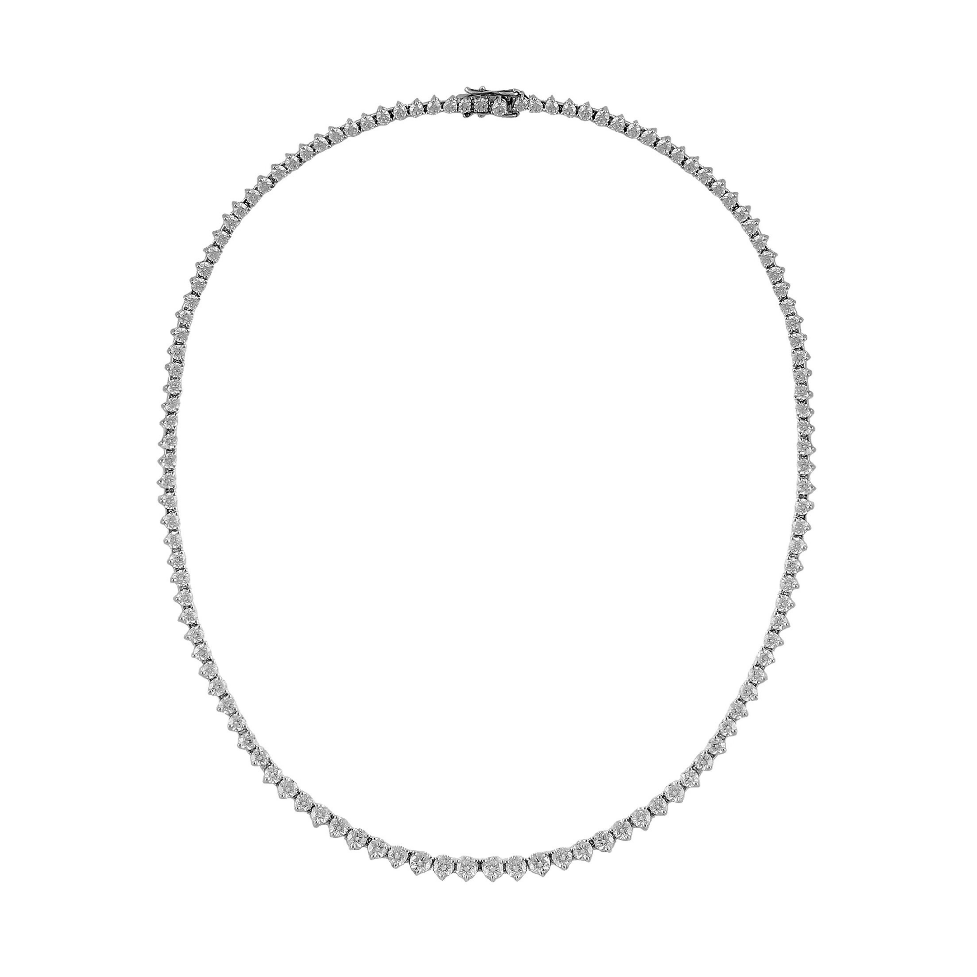 Essentials Three Prongs Graduated Tennis Necklace Main image