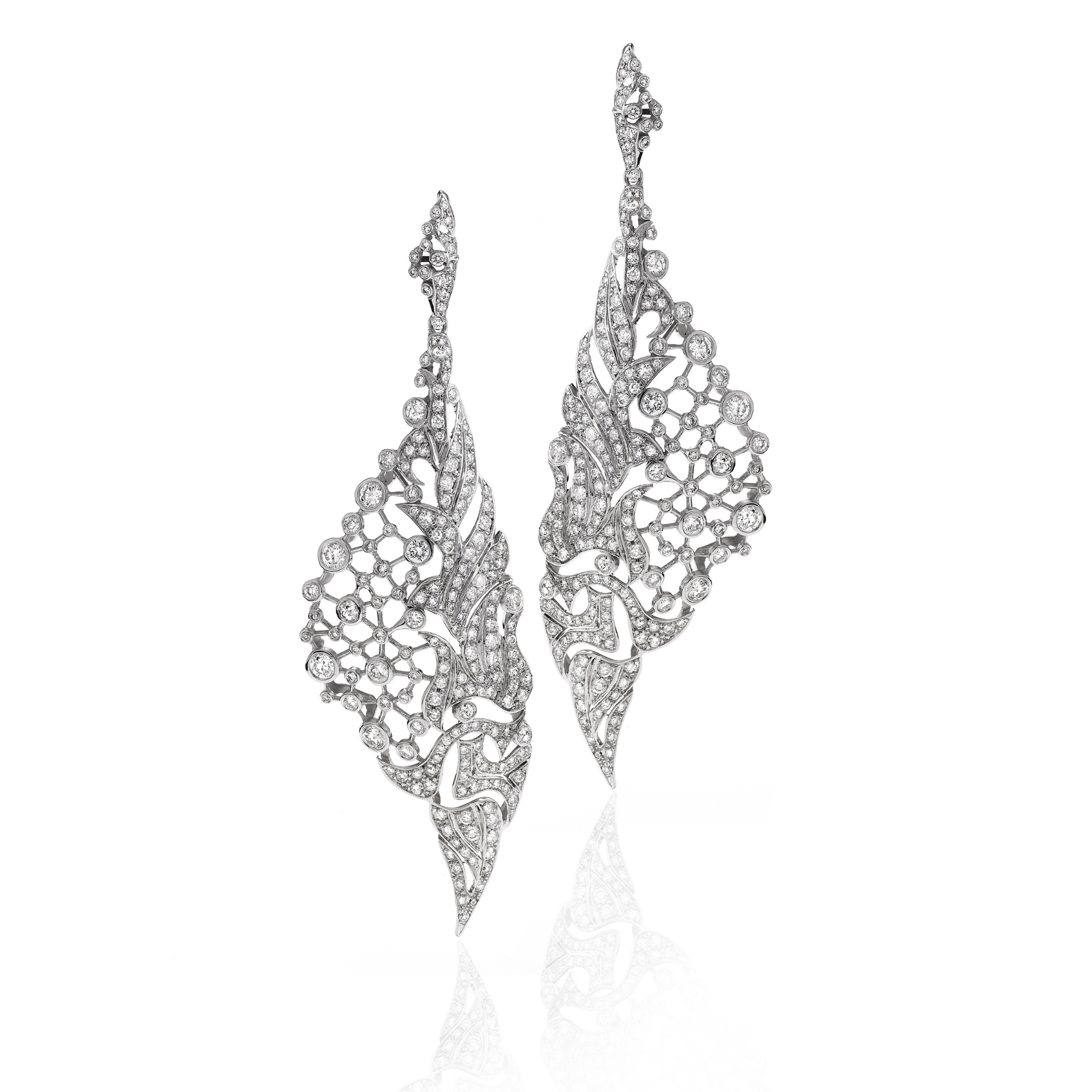 Wing Shaped Dangle Earrings with Diamonds Main image